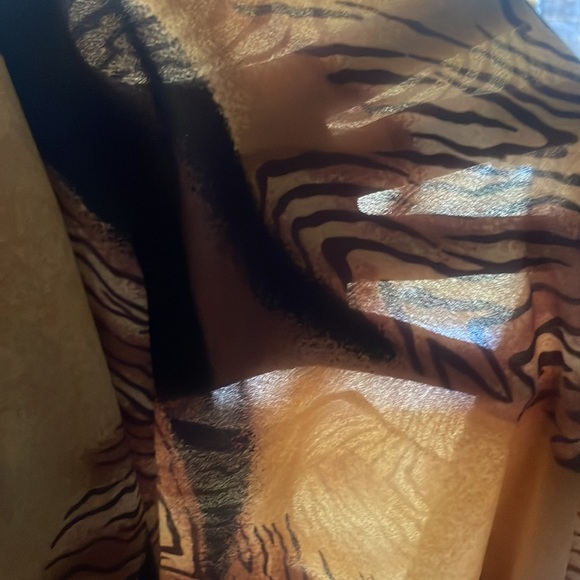 Vintage ALAIS mixed media polyester patchwork style short sleeve button blouse - Picture 5 of 7